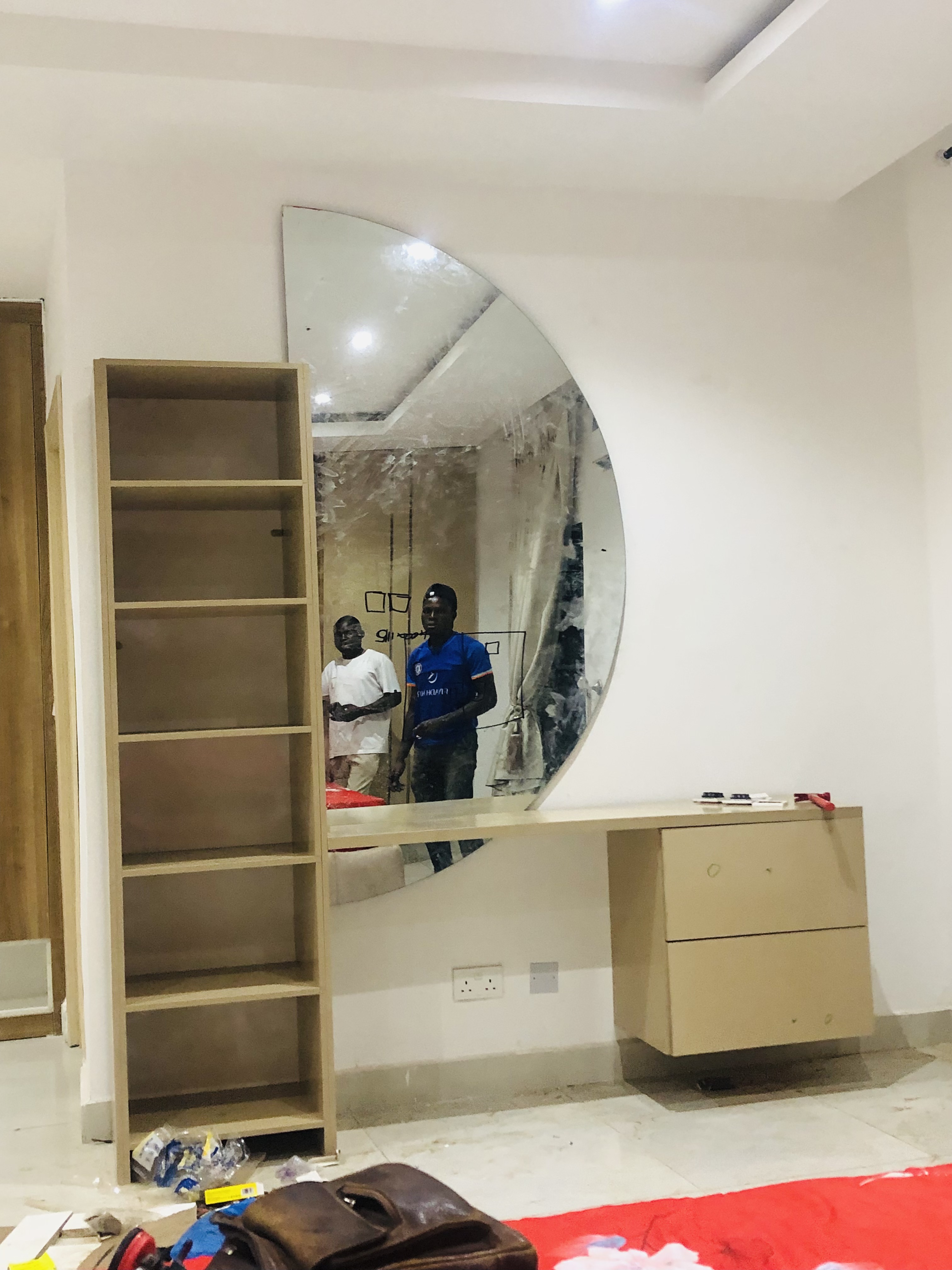 Half Moon Wall Mirror – 5mm Thick (Modern & Elegant)